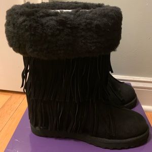 Madden Girl Women's Black Sleet Fringed Boot size 8